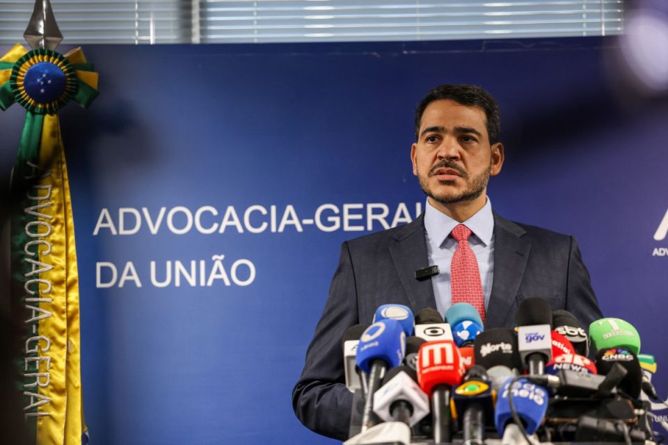 Tudo o que sabemos sobre a sabatina de Jorge Messias ao STF nesta quarta-feira (29)