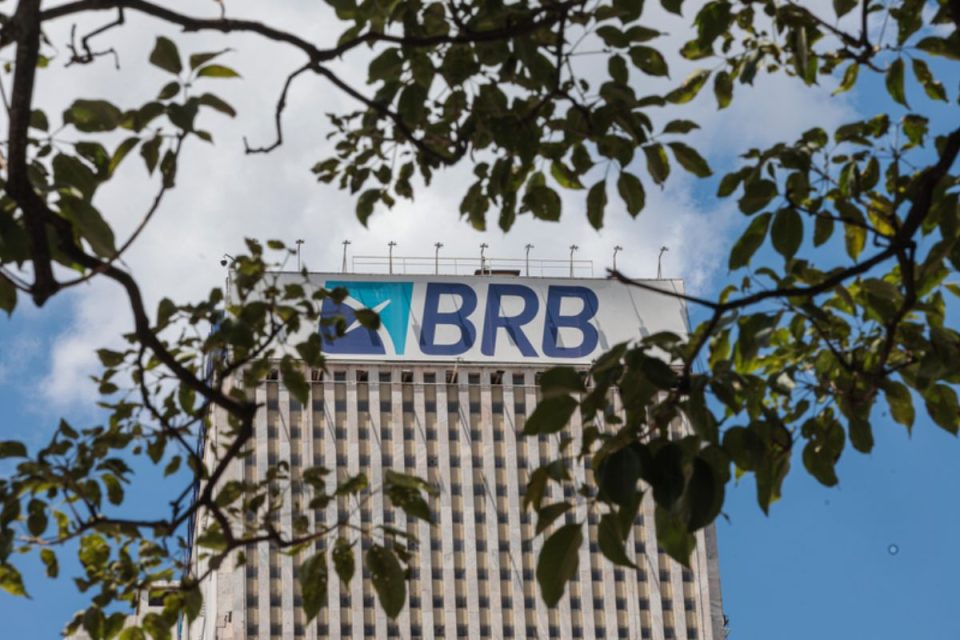 Quem vai pagar a conta da crise no BRB?