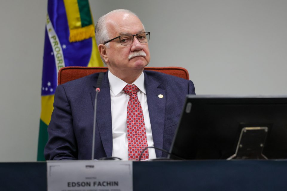 Fachin assume presidência do STF: o que esperar nesta primeira semana