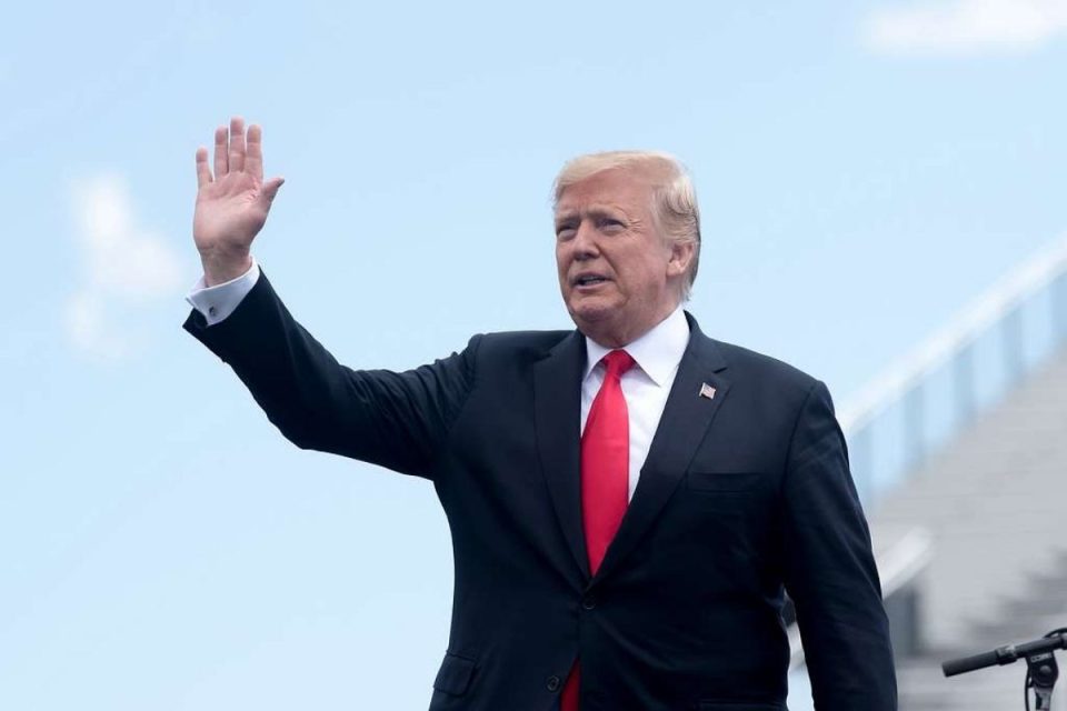 Governo Trump revoga mais de 100 mil vistos e amplia rigor contra imigrantes nos EUA