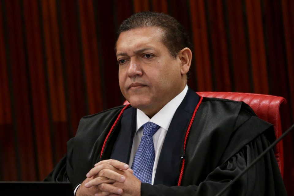 STF: Relator considera constitucional Imposto de Importação sobre reingresso de mercadoria nacional exportada