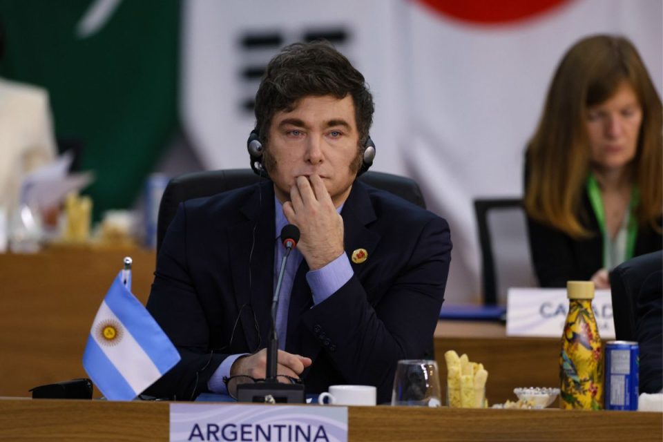 Briefing: STF aperta cerco a supersalários, crise fiscal nos estados e tensão na Argentina
