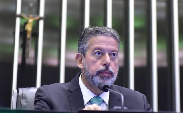 O foco é Arthur Lira