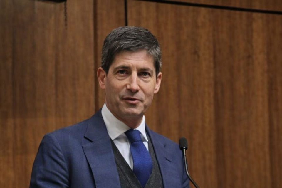Conheça Kevin Warsh, indicado para presidência do Fed por Trump