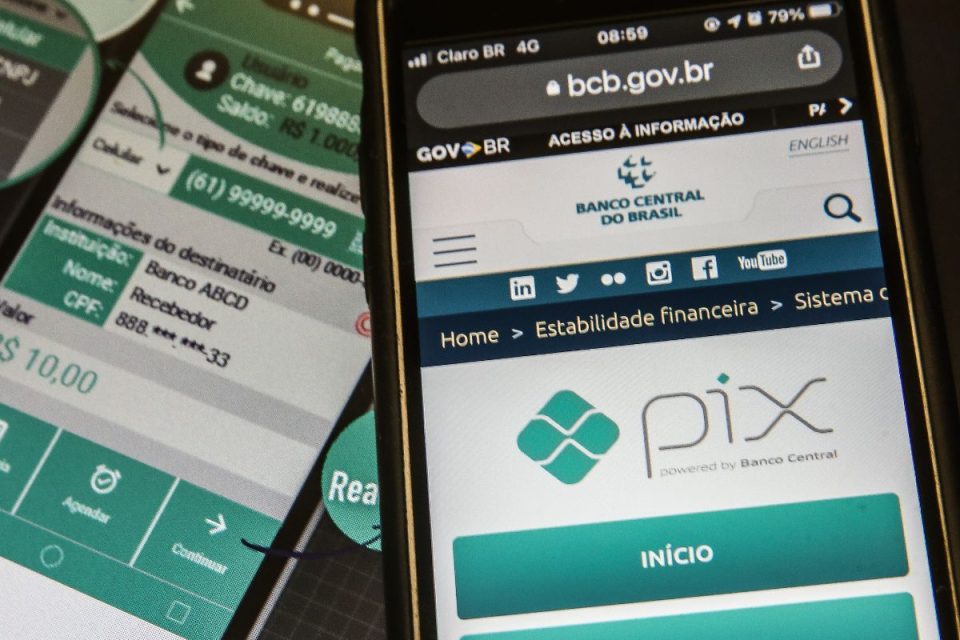 Senado discute medida para ampliar segurança do Pix