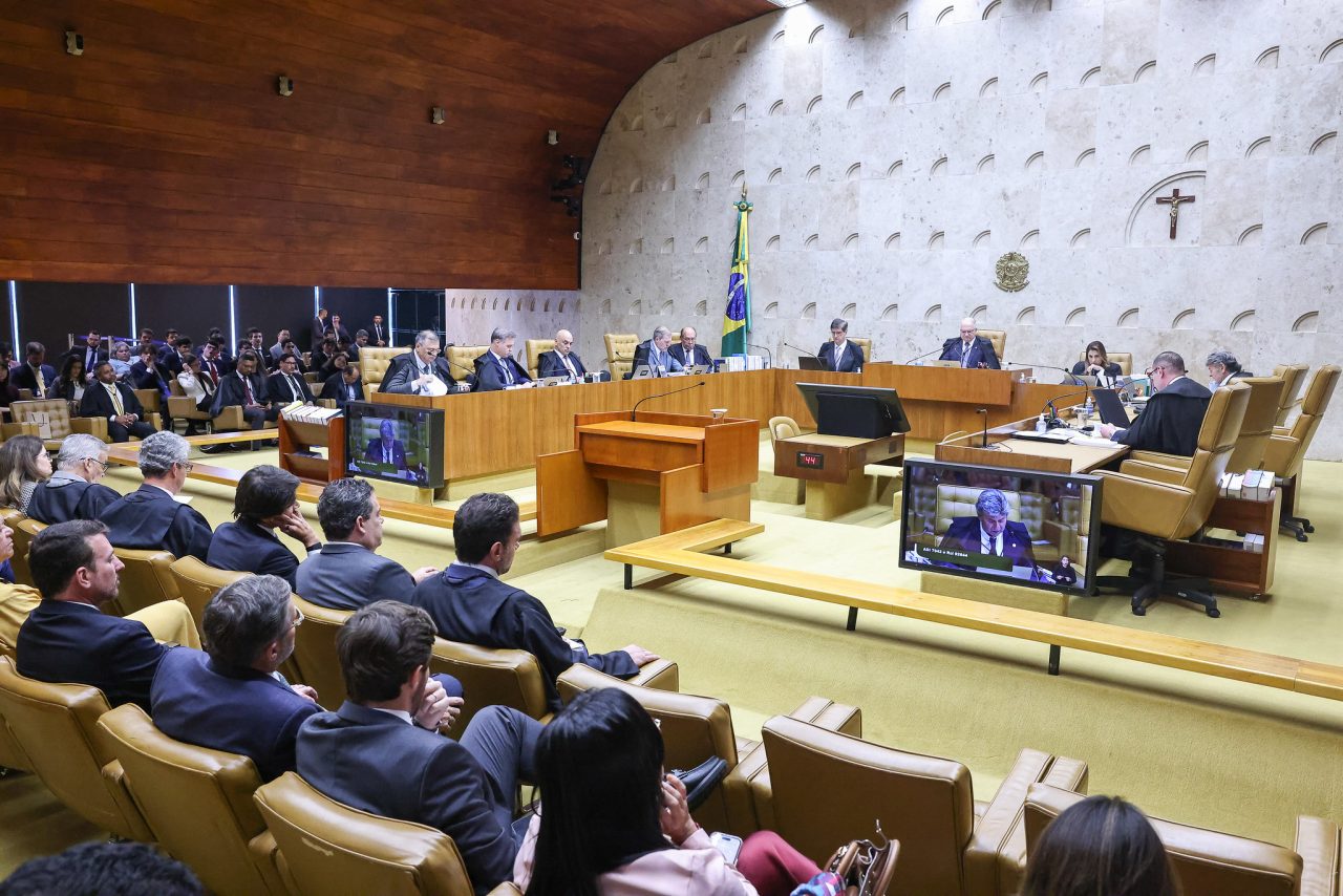 STF suspende julgamento sobre eleições no RJ