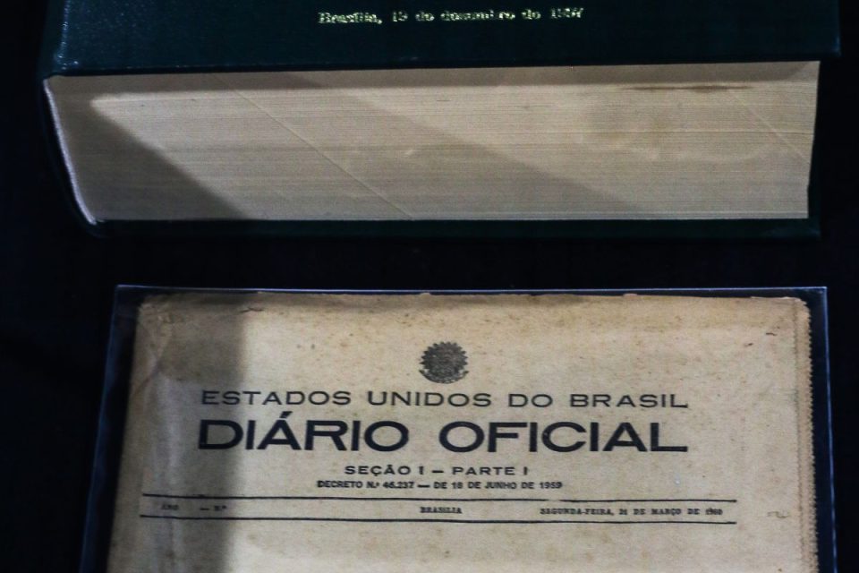 Diário Oficial da União: entenda o que é e como funciona