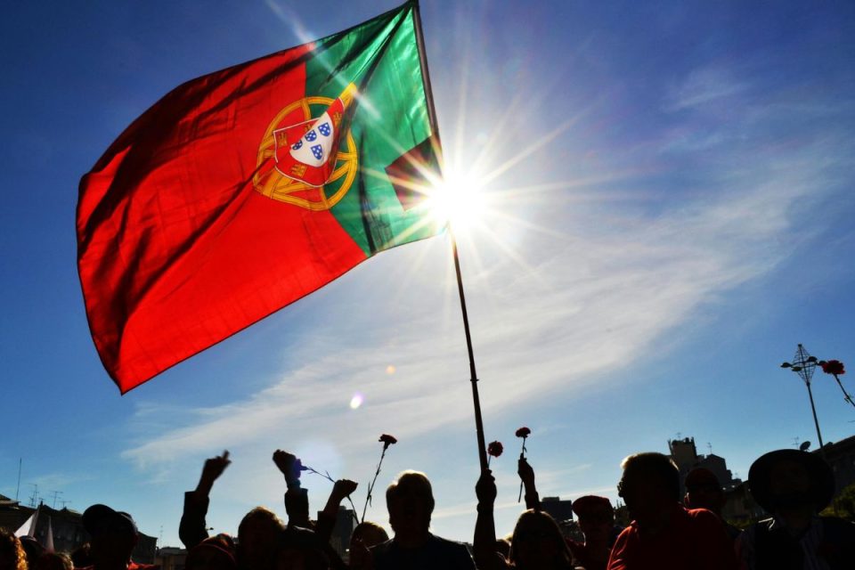 António José Seguro: quem é e como a vitória do socialismo em Portugal impacta o Brasil?