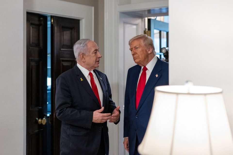 Trump pede que Israel perdoe Netanyahu em carta enviada a Isaac Herzog