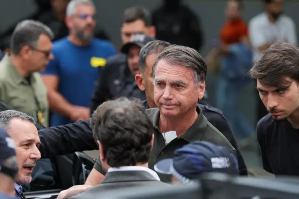 Moraes determina envio de relatório detalhado sobre atividades de Bolsonaro na prisão
