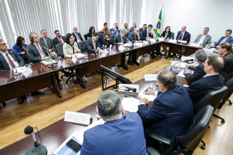 Comitê Gestor é instituído para ampliar negociação no serviço público