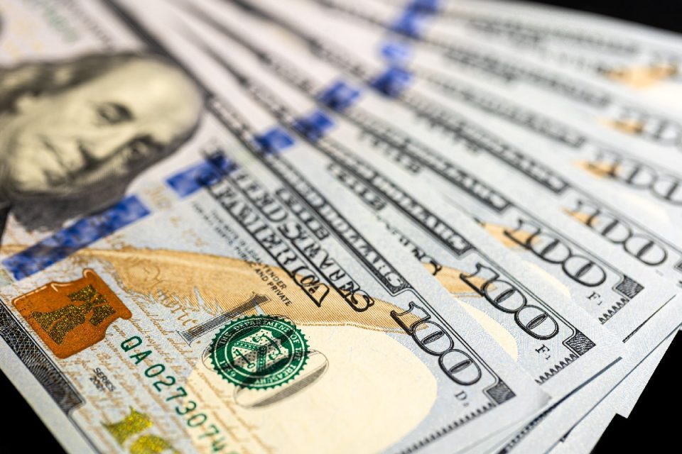Dólar