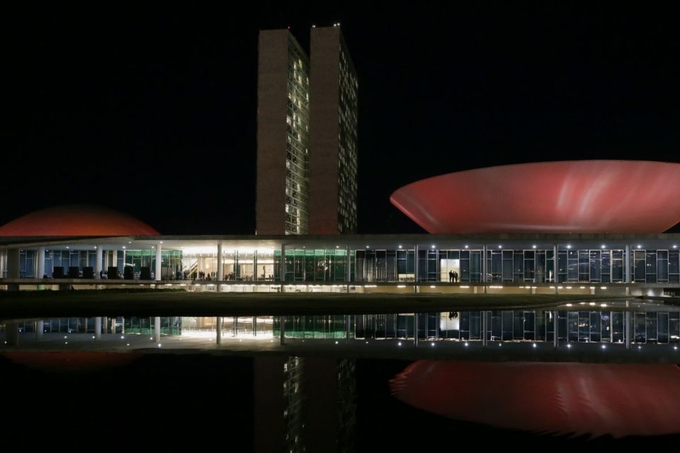 STF formaliza decisão que redefine limites de buscas no Congresso