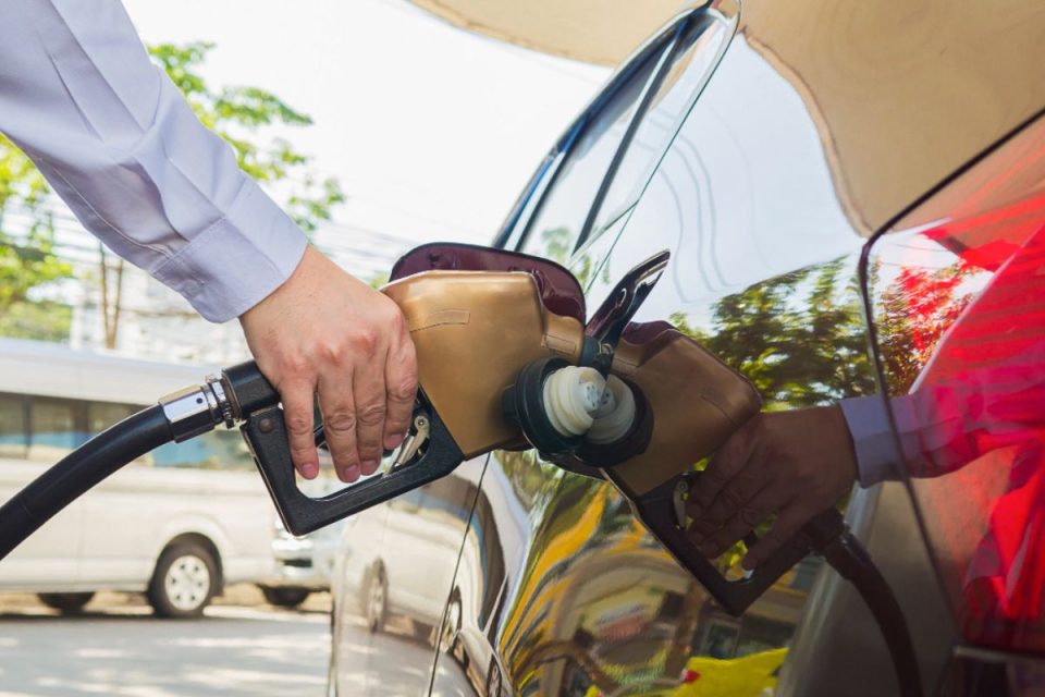 Briefing: Diesel subsidiado, pressão nos combustíveis e crise no sistema financeiro