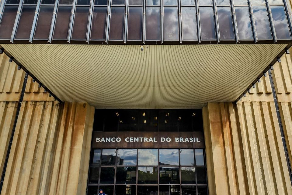 Banco Central: saques líquidos na poupança chegam a R$ 85,6 bilhões em 2025