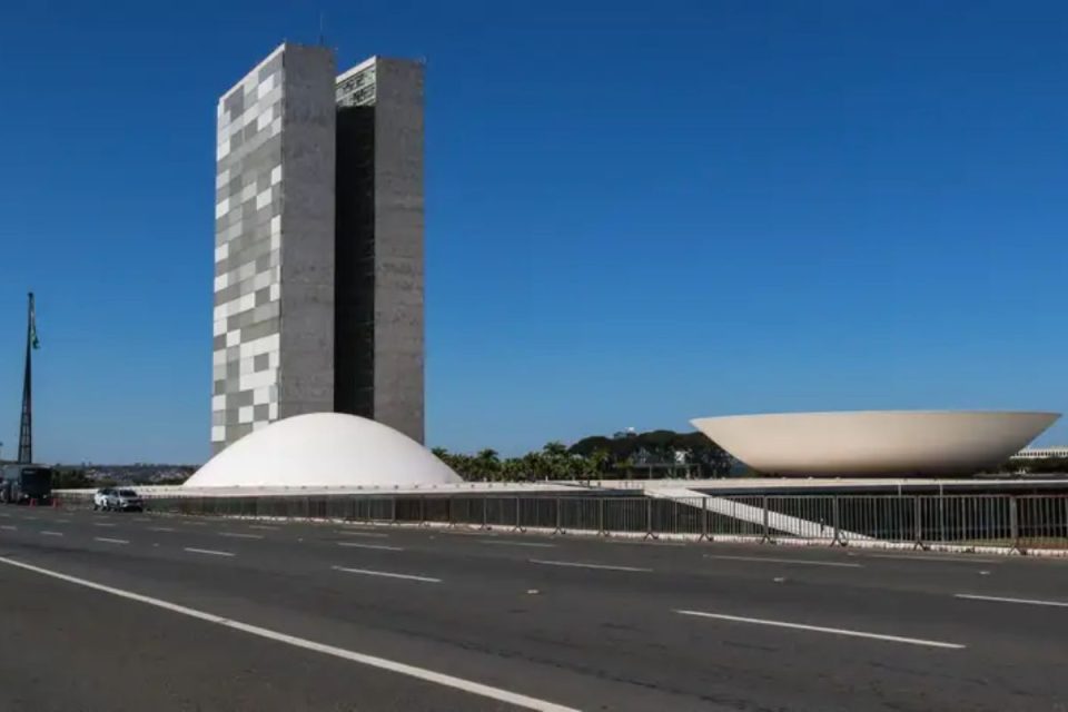 Quarta-feira traz destaque para pautas de segurança pública e análise do leilão do pré-sal; confira a agenda