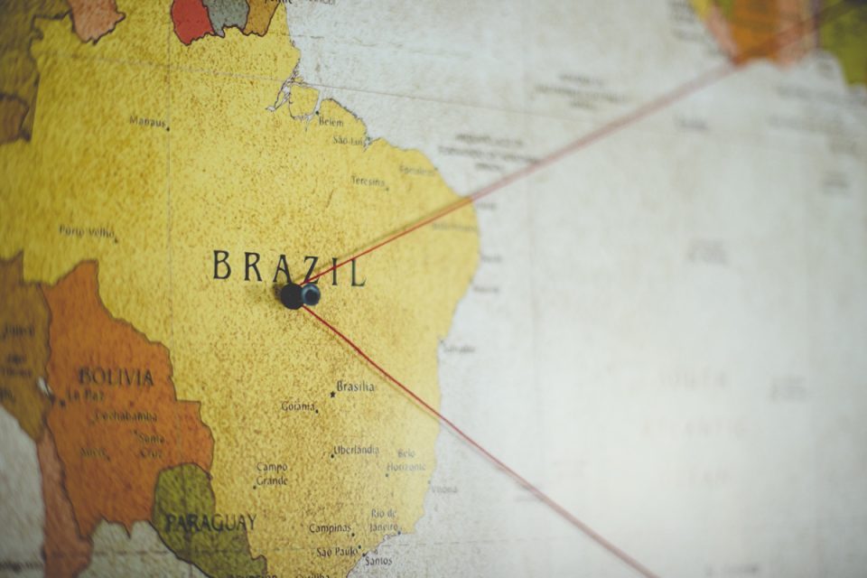 Banco Mundial eleva projeção de crescimento da América Latina para 2026; Brasil deve desacelerar