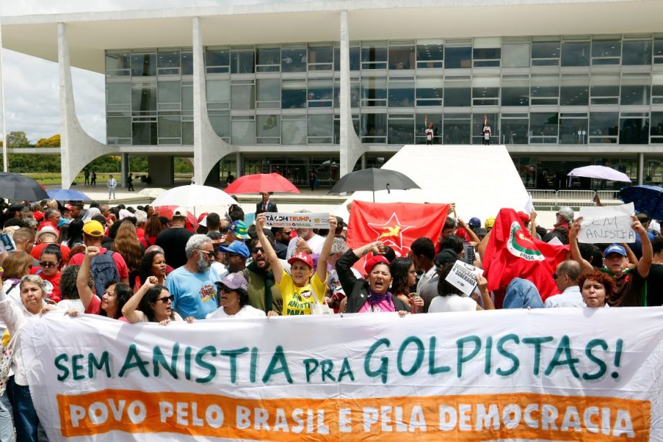 Relembre o que prevê o PL da Dosimetria, com veto analisado nesta quinta-feira (30)